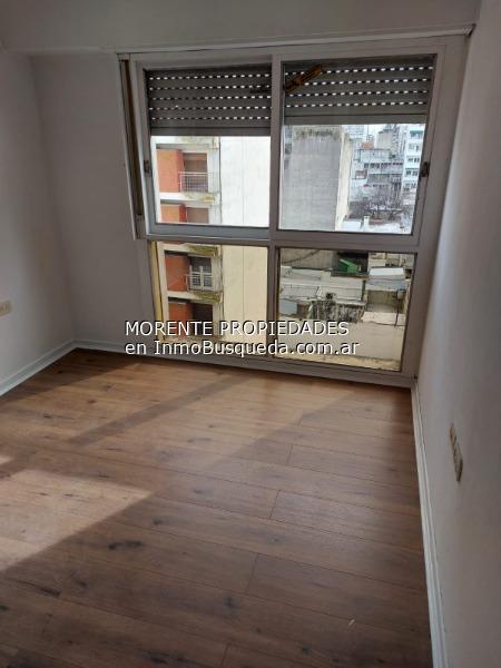 Departamento al frente – Calle 55 entre 7 y 8, La Plata